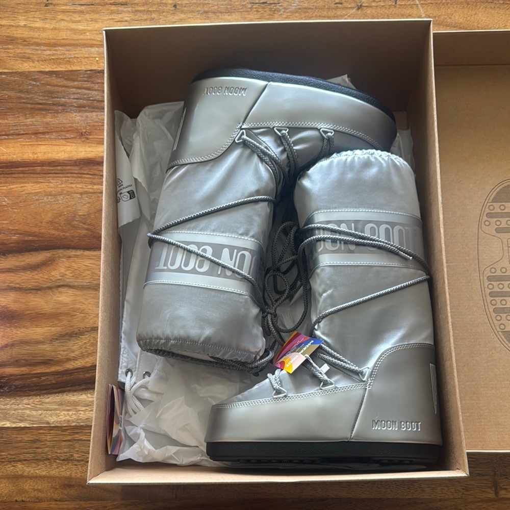 Moon Boot